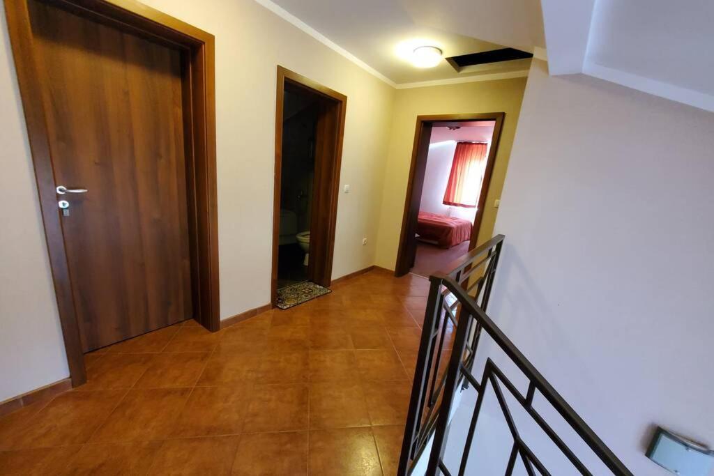 Willa Двете Къщи В Планината Beli Osŭm Zewnętrze zdjęcie
